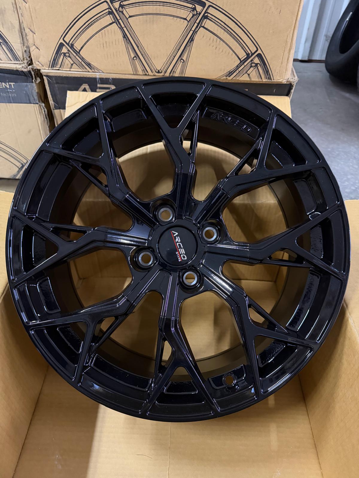 7,5X17 4X108 ET25 65,1 DEEP BLACK GLOSS
