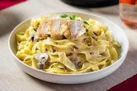FETTUCCİNE ALFREDO FETTUCCİNE ALFREDO