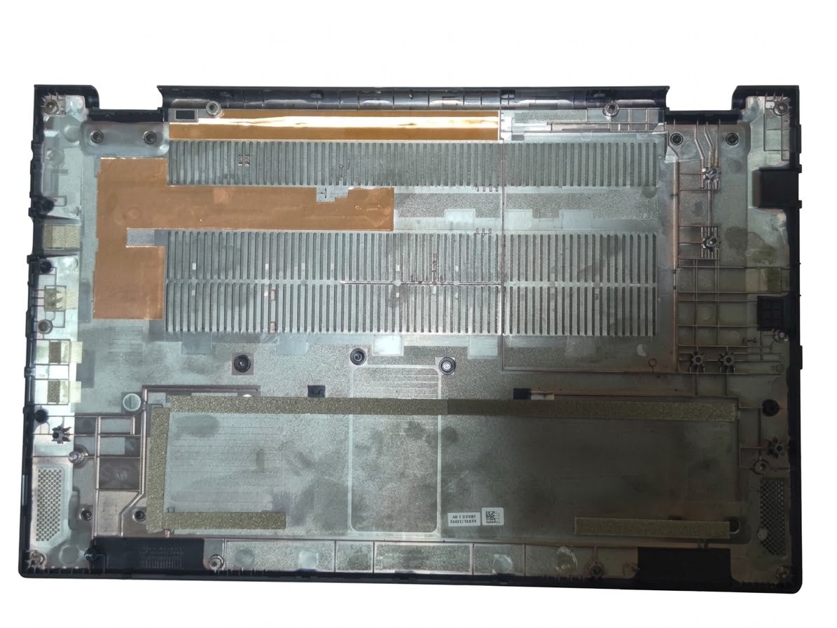 Asus ExpertBook BA1500 Notebook Çok Hafif Kozmetik Hasarlı Alt Kasa