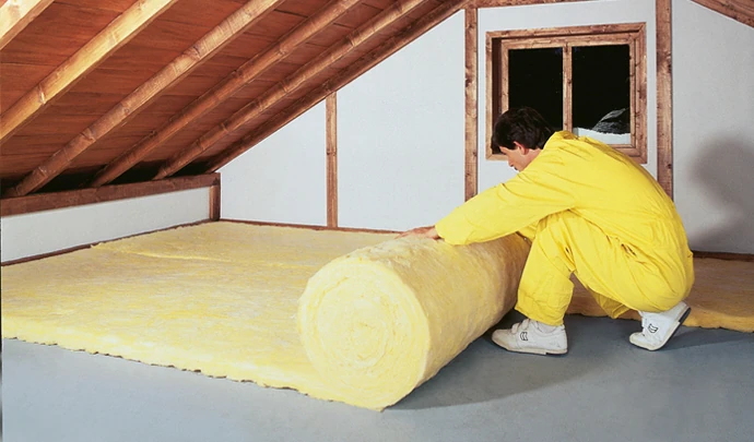 İzocam Cam Yünü Çatı Şiltesi Folyosuz Ara Bölme Levhası (9,6m2/Top)