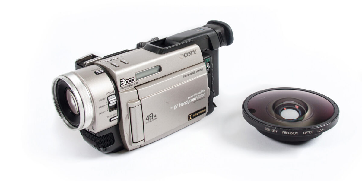 Sony_TRV900_2.jpg