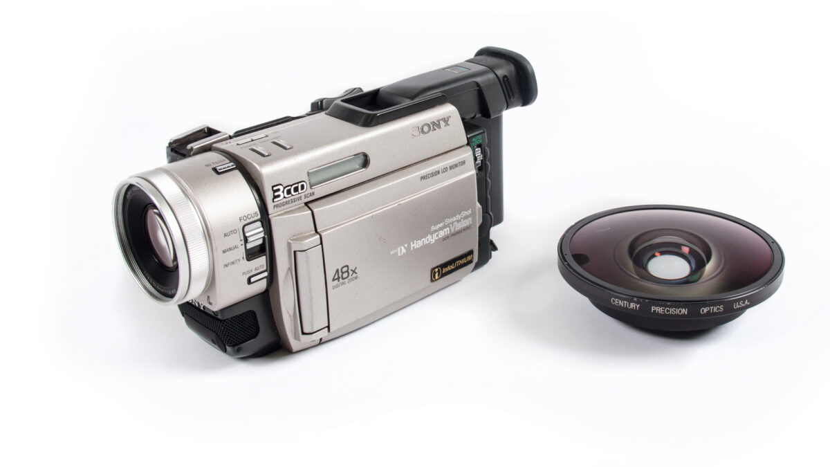 DCR-TRV900 2台　DCR-PC120　HV10 全て　録画・再生OK Sony_TRV900_2.jpg