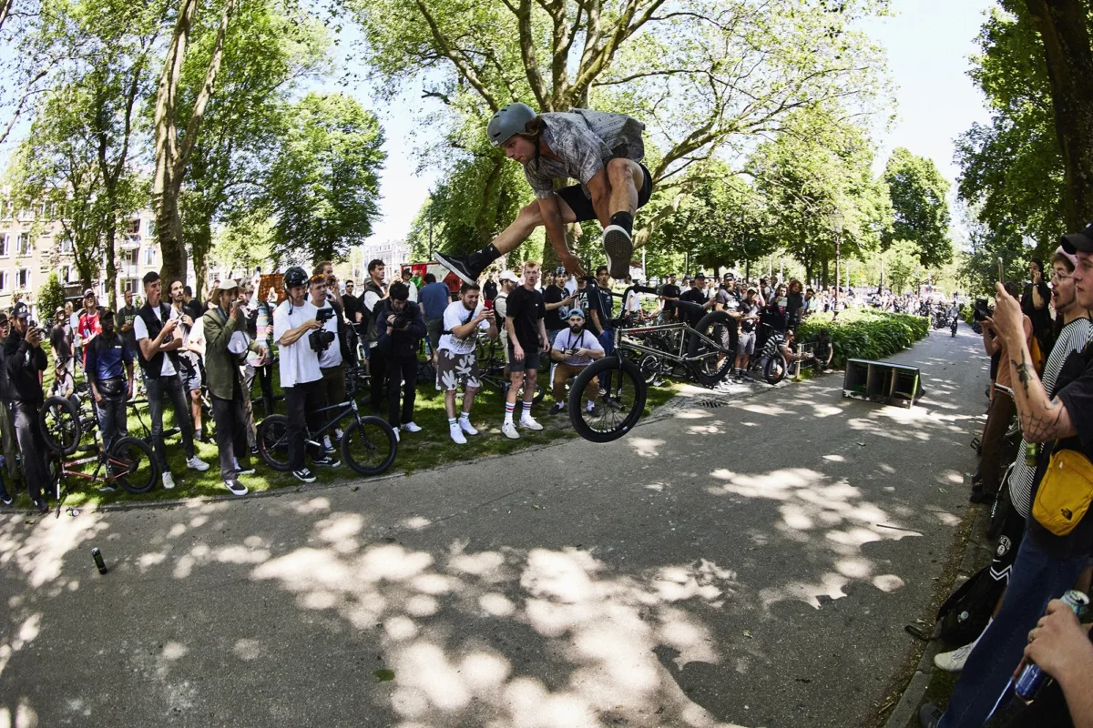 MONSTER AMSTERDAM CASH UP 011