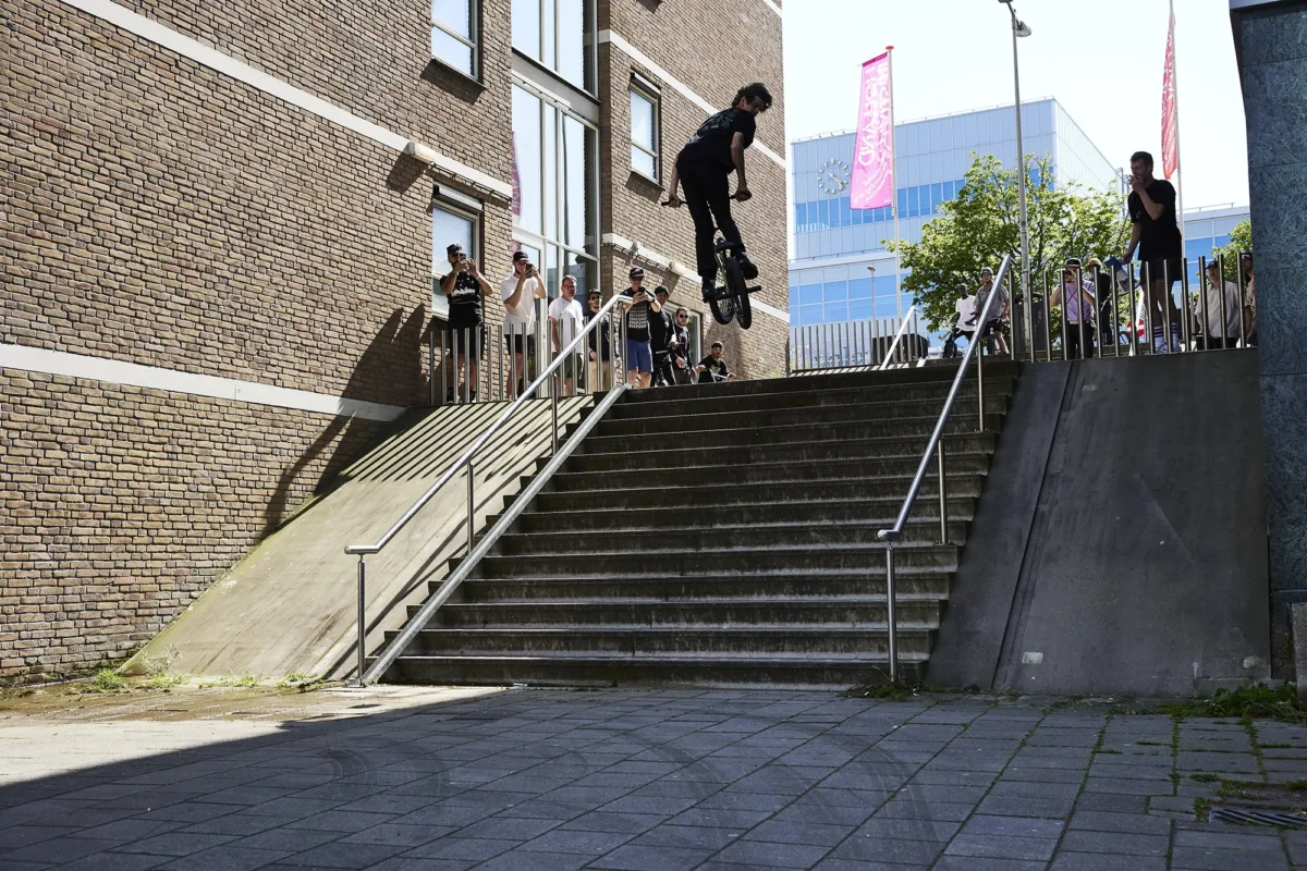 MONSTER AMSTERDAM CASH UP 043
