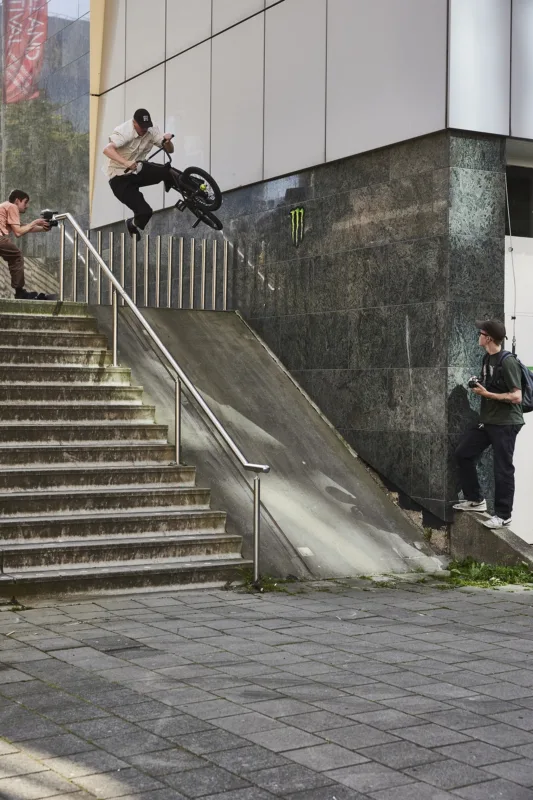 MONSTER AMSTERDAM CASH UP 048