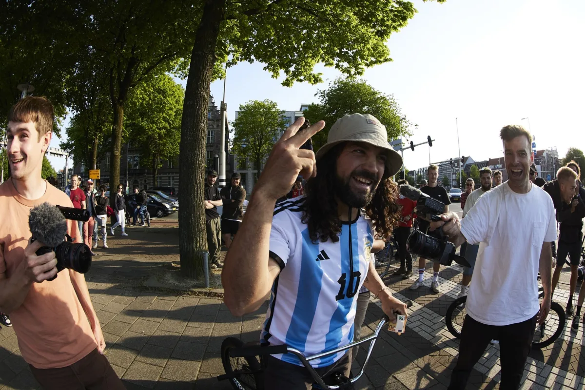 MONSTER AMSTERDAM CASH UP 063