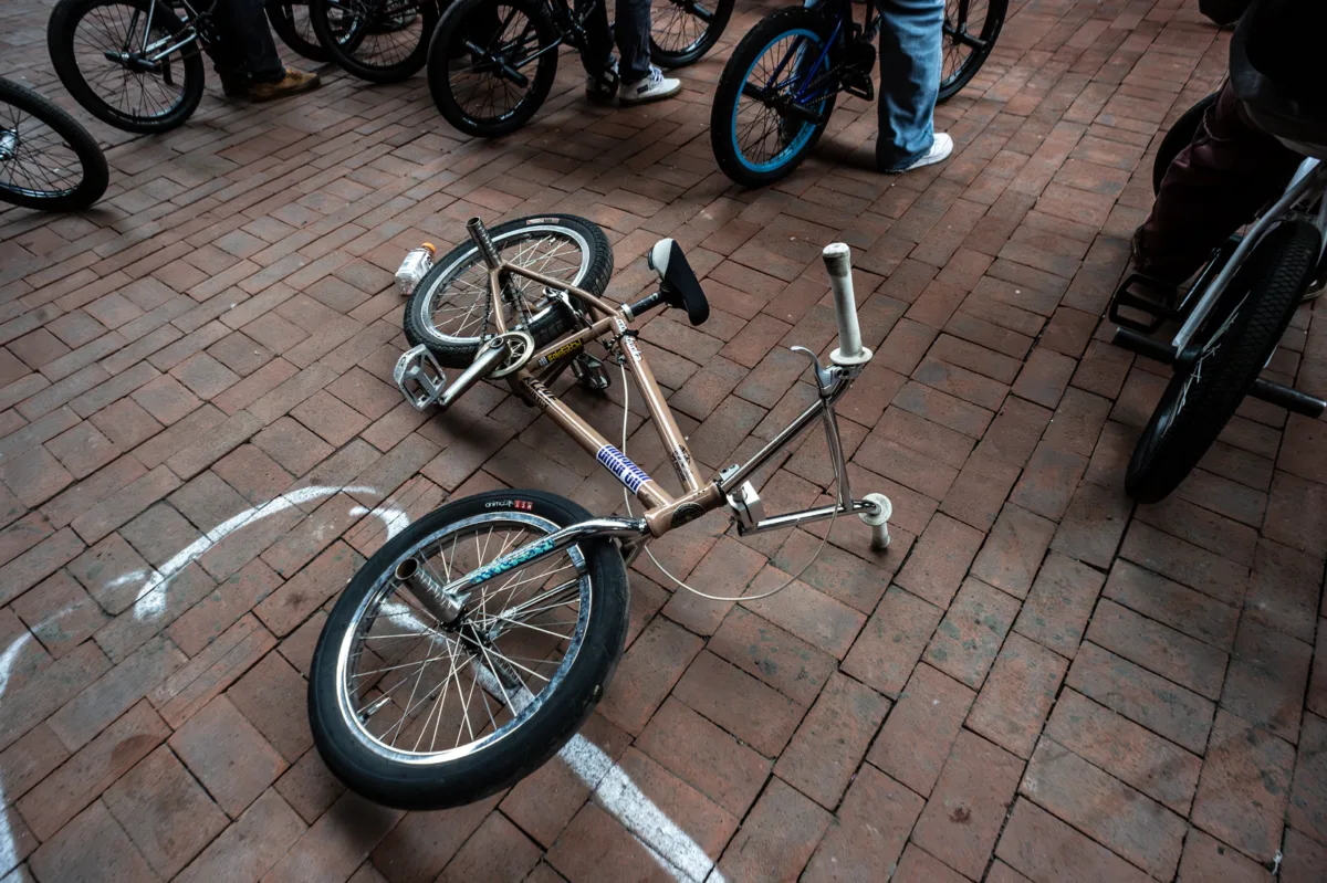 Moto Bunka Banks Jam 6