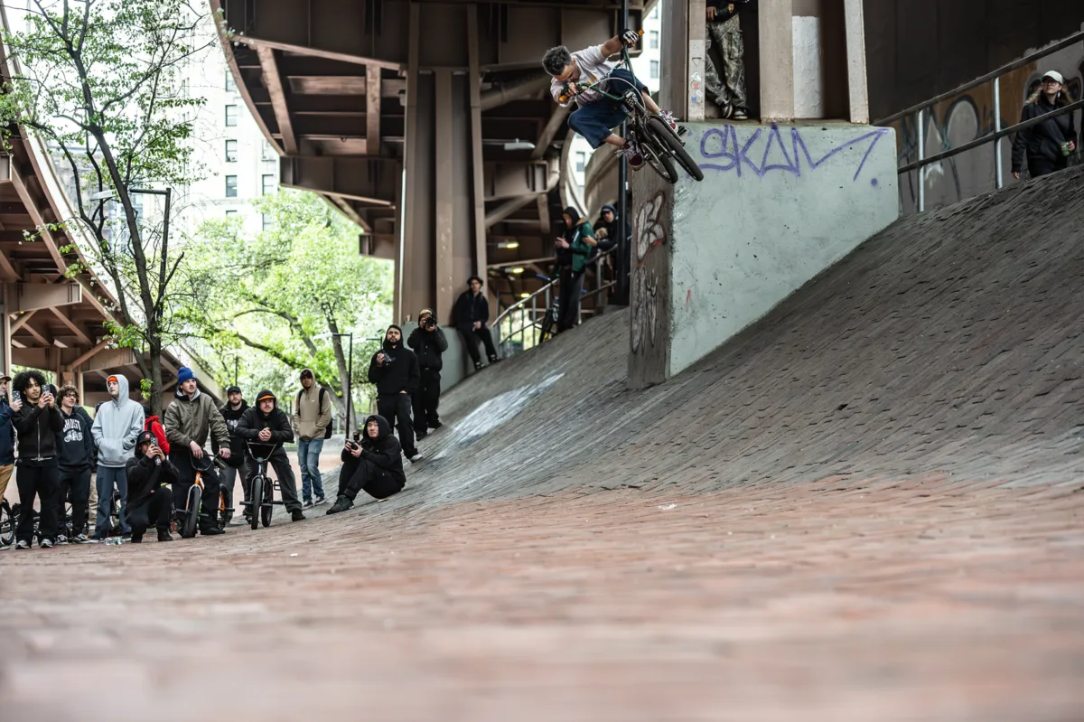 Moto Bunka Banks Jam 11