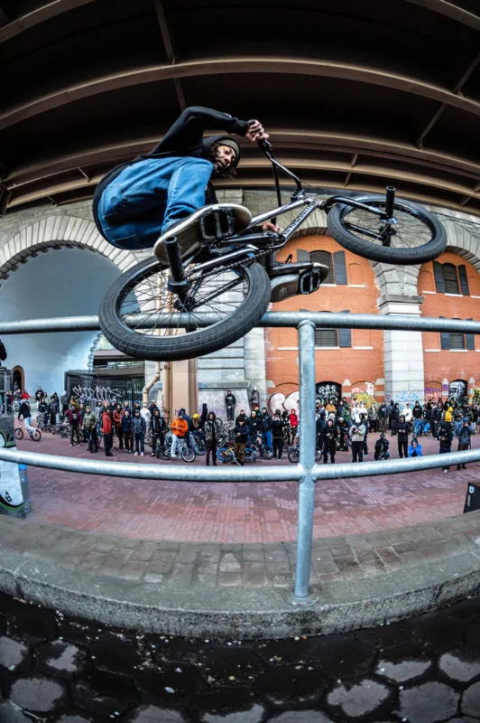 Moto Bunka Banks Jam 13