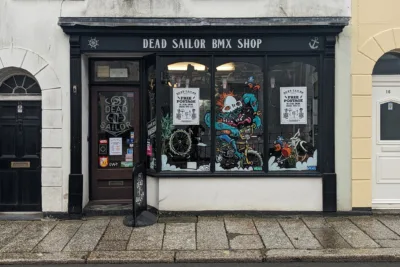 Dead Sailor Vans Circle 2022 Pete Shop 3