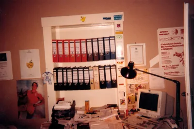 Khe First Office1990