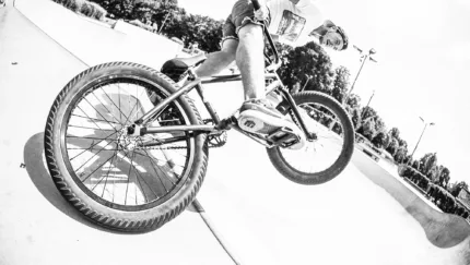 slide-like-roey-Matt-Roe-tyreslide-by-Fred-Murray
