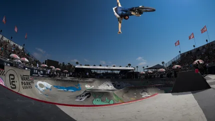Vans Bmx Pro Cup Series 21017 Digbmx Sergio Layos Tuck No Hander 1 1