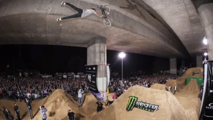 Dirt 2 Bmxworlds