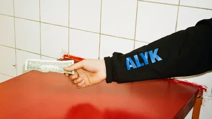 Bai  Sleeve Portrait