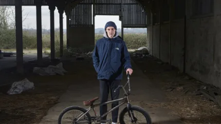 Inch Stood With Bike Wide