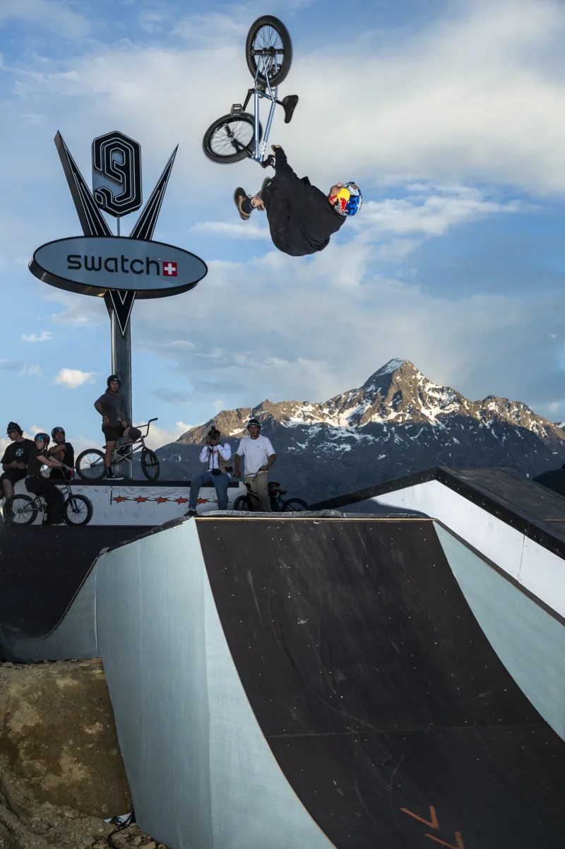 RD 260618 NINES SOLDEN AUSTRIA 0049