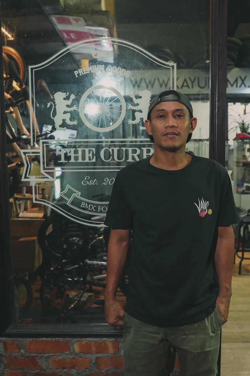The Curb Vtc 22 Botax