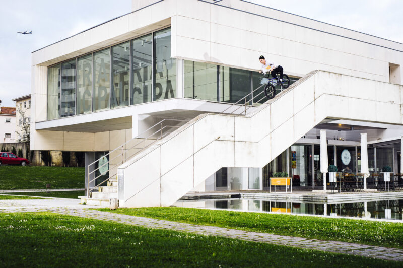 Fernando Laczko Ledge Ride