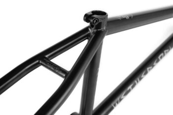 WTP MY22 Chaos Machine frame black 7 low res