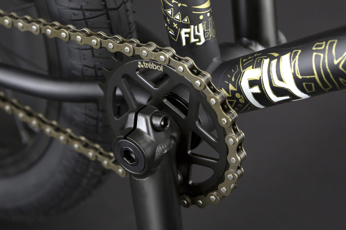 FIRST LOOK FLY BIKES 2018 COMPLETES DigBMX