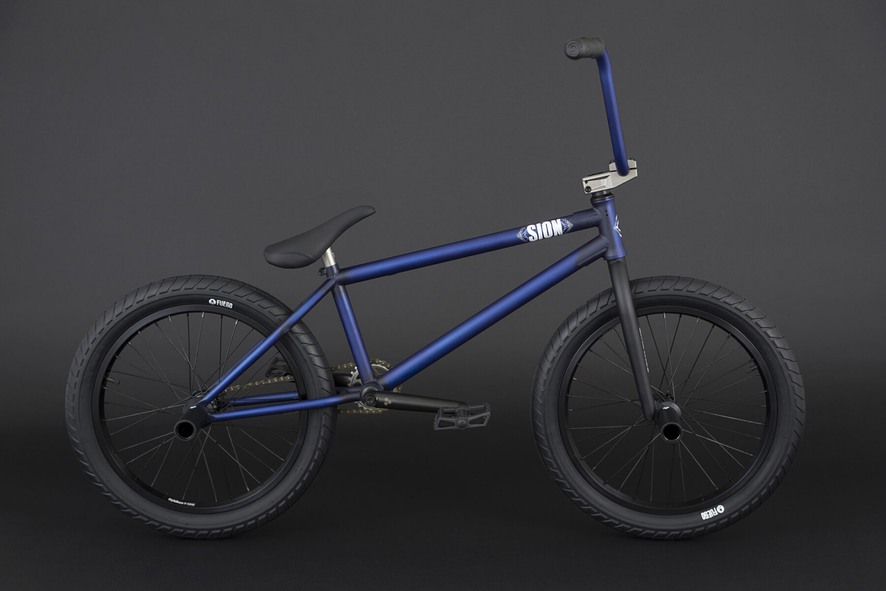 FIRST LOOK FLY BIKES 2018 COMPLETES DigBMX