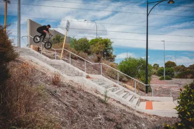 Low Jake Triplekinkrail Jamie Mauri Photo
