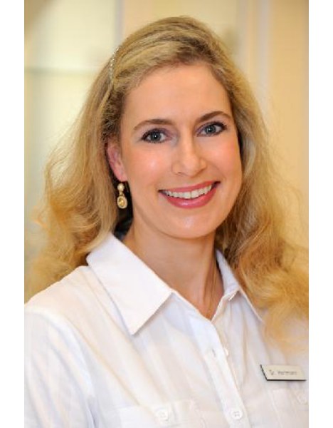 Dr. Melanie Hartmann