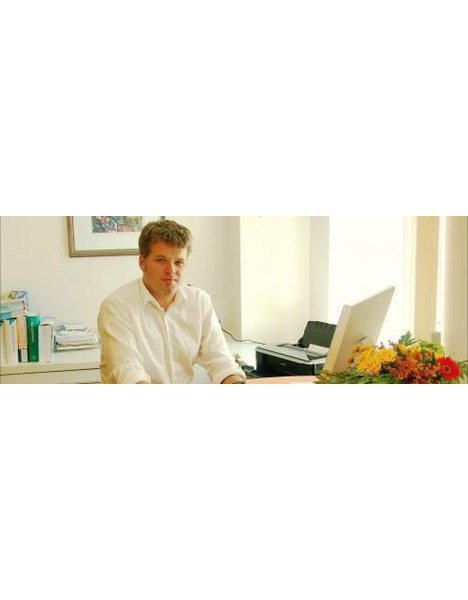 Dr. med. Burghard Storm