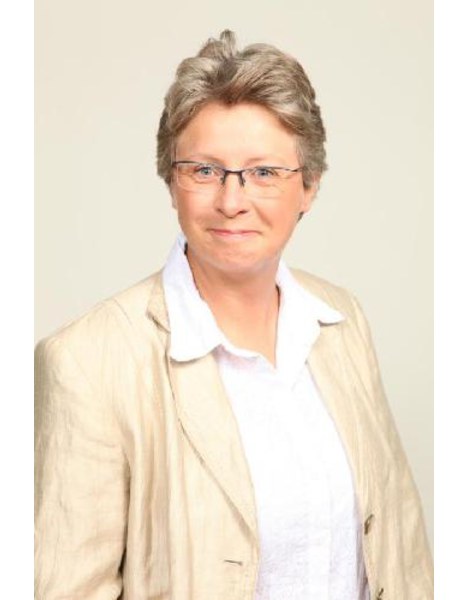 Dr. Sylvia Schönbeck