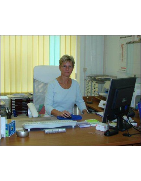 Dr. med. Bettina Nahrstedt