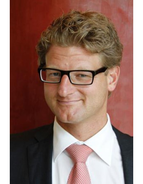 Dr. med. Frederik Mader