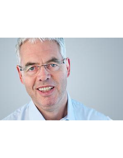 Dr. med. Andrew T. R. Alcock