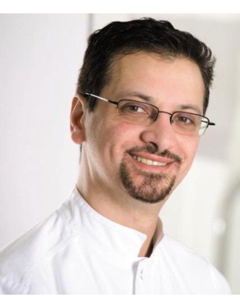 Dr. med. dent. Kurosch Schafei