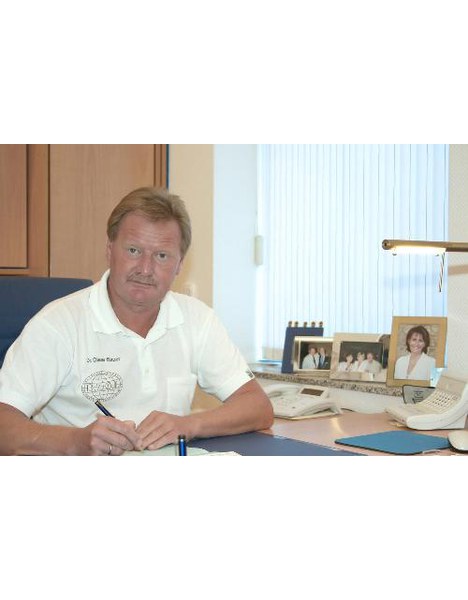 Dr. med. dent. Dieter Bauer