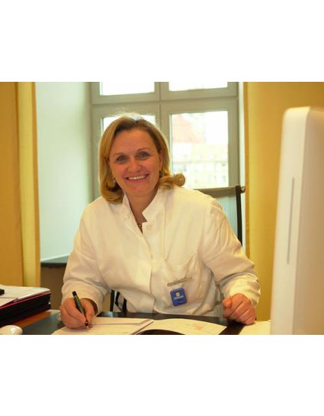 Dr. med. Elisabeth Nelböck-Huber