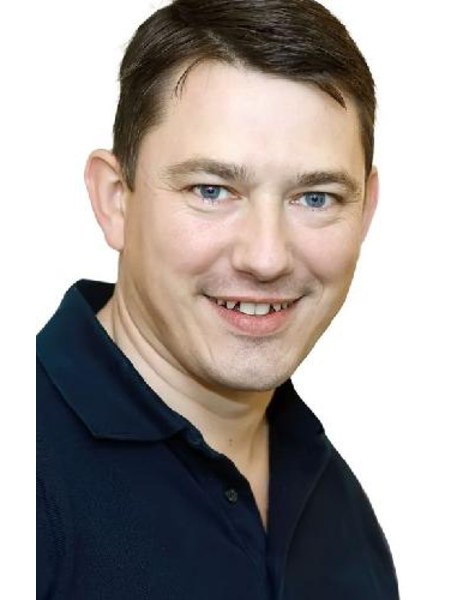 Dr. med. dent. Ulrich Schäfer – Alsterzahnärzte