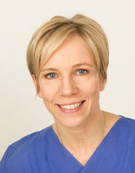 Dr. med. Dr. med. dent. Anette Strunz