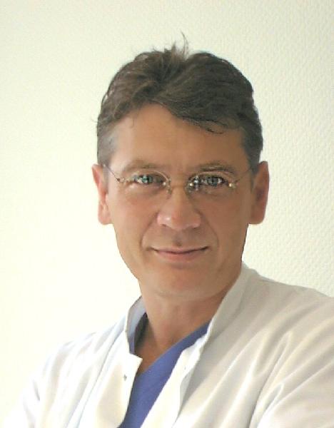 Dr. med. dent. Lorenz Bösch