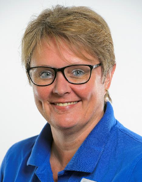 Dr. med. Angelique Mark