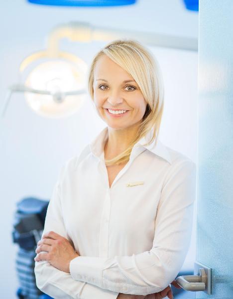 Dr. med. dent. Ingrida Martusewitsch und Kollegen