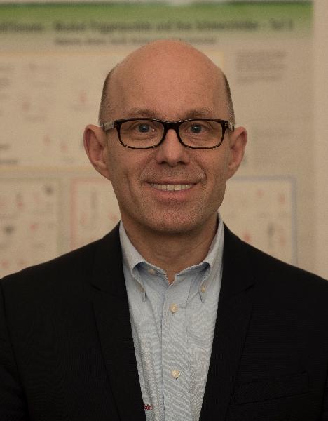 Dr. med. Sven Soecknick