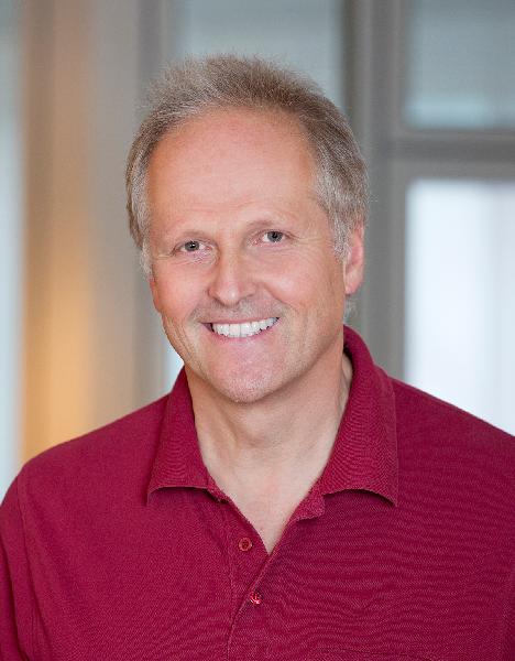 Dr. med. dent. Michael Tochtermann