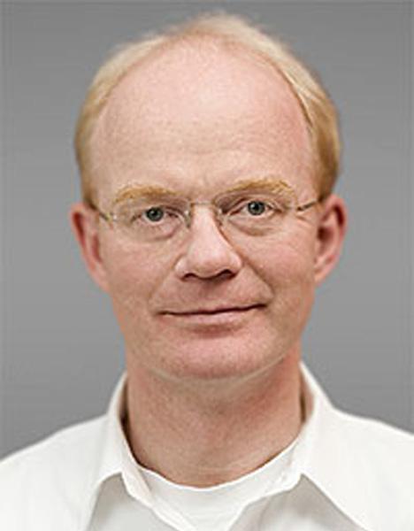 Dr. med. Dirk Bumann