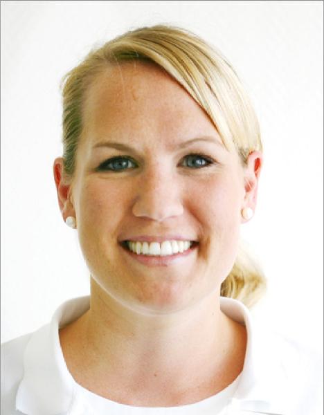 Dr. Stefanie Deinzer