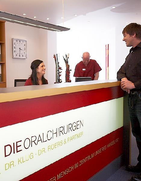 Die Oralchirurgen - Dr. Klug Dr. Roers & Partner