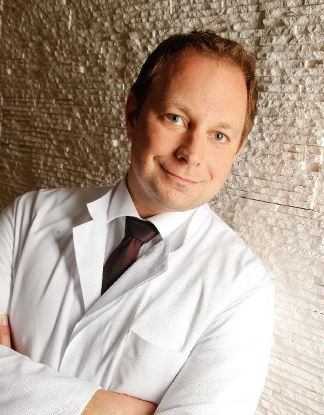 Dipl.-med. Götz Senska