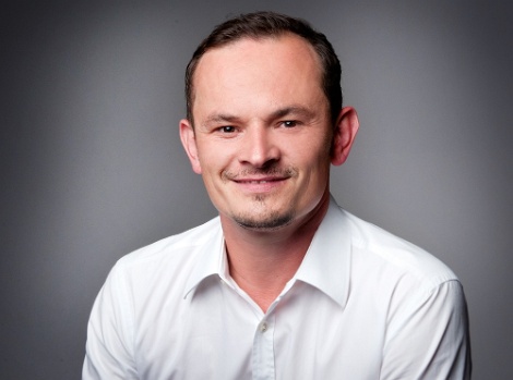 Zahnarztpraxis in der Remise - Dr. Ron Schubert & Kollegen