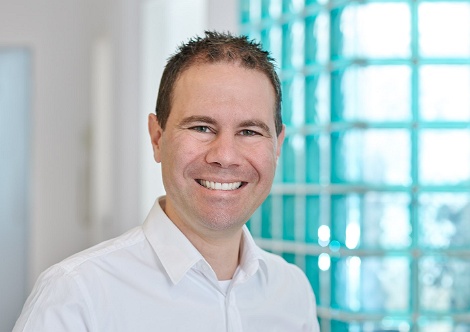 Dr. K. Raphael Benetatos