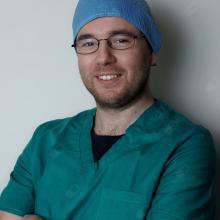 Ingrandire l'immagine: Alessandro Ceccarini, dentista Firenze